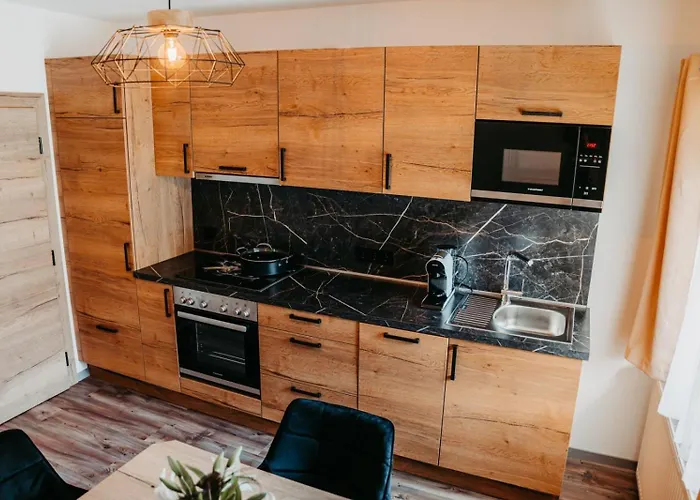 Mittner Wirt Grosskirchheim * Mitten